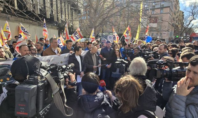 Concentración de la Plataforma frente a la Delegación de Gobierno de Madrid.