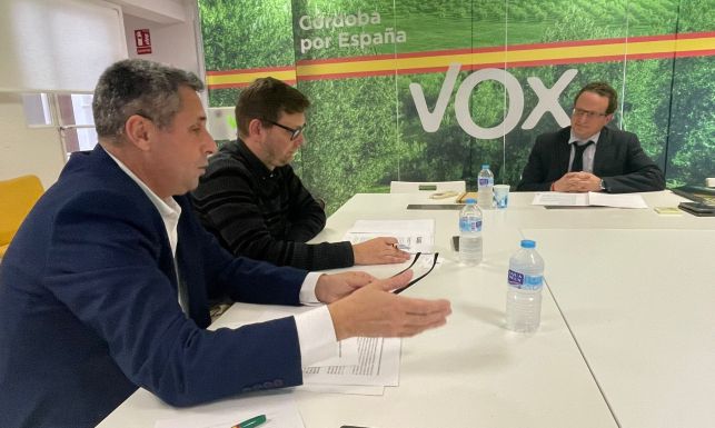 Reunión AUGC Córdoba y VOX.