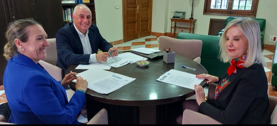 Fran Cruz (Federación Andaluza) y María del Carmen Villanueva (AUGC-Cadiz). 