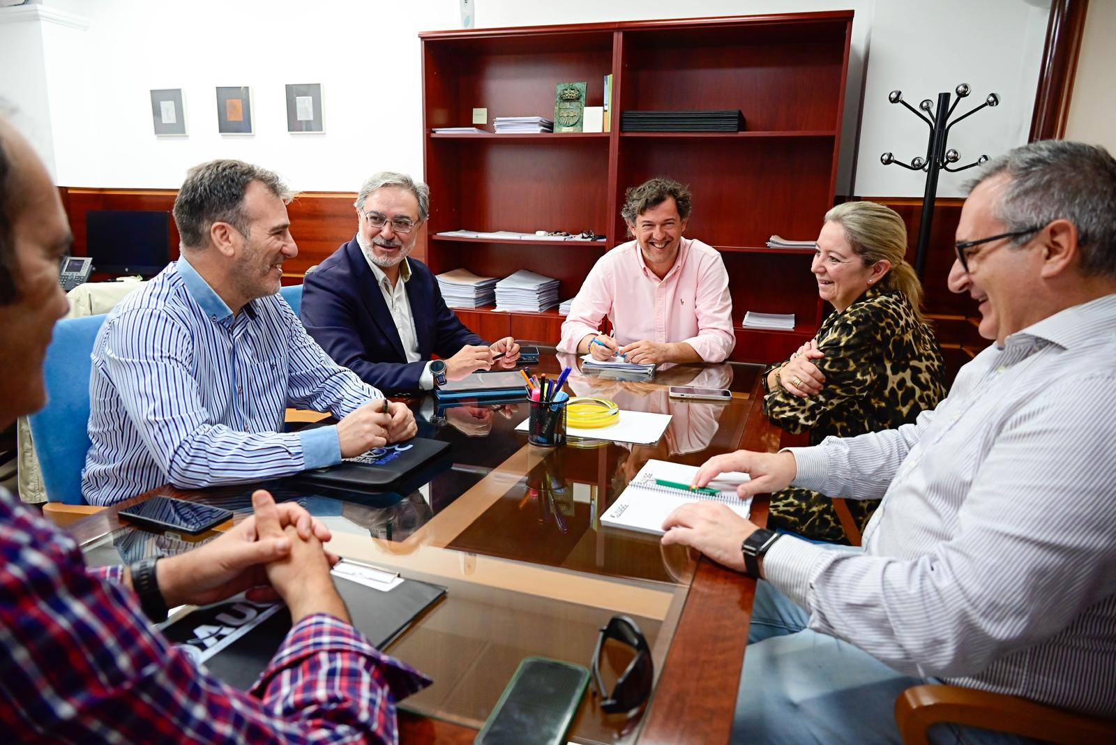 Exitosa reunión la Delegación de AUGC en Extremadura con el Grupo Parlamentario Popular de la Asamblea de Extremadura.