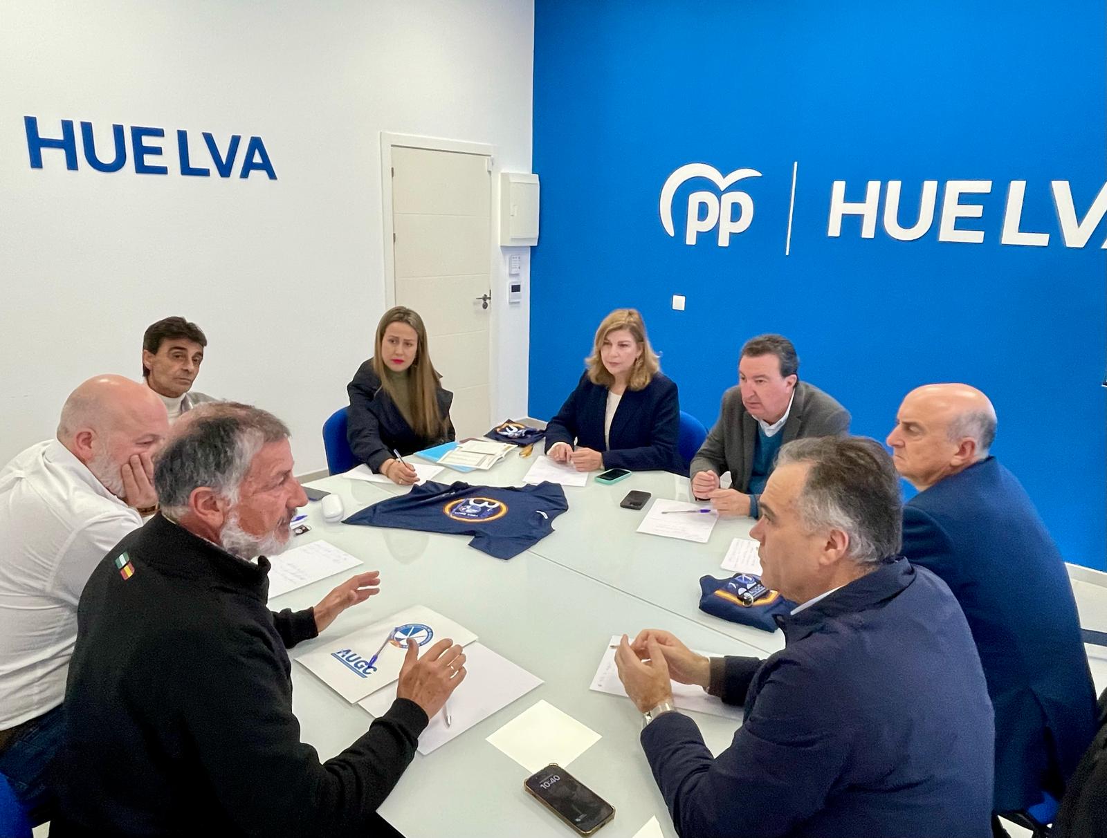 Reunión entre representantes de AUGC y SUP en Huelva y  representantes del Partido Popular.