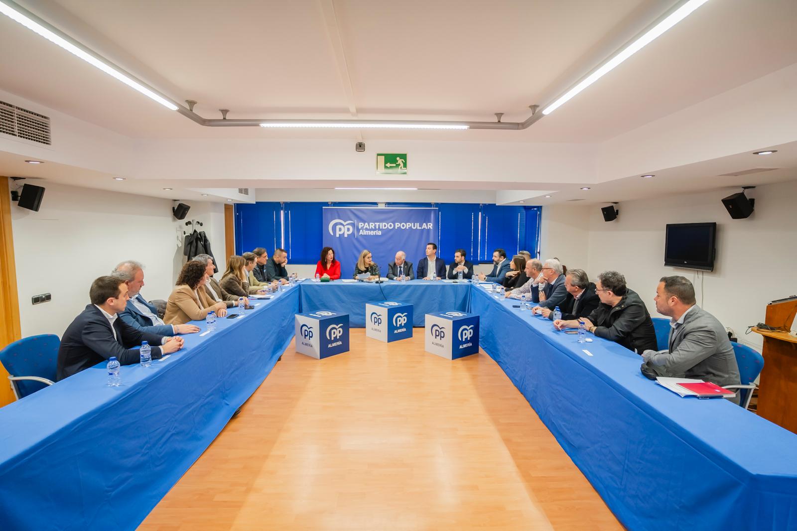 Reunión AUGC y SUP con PP Almería.