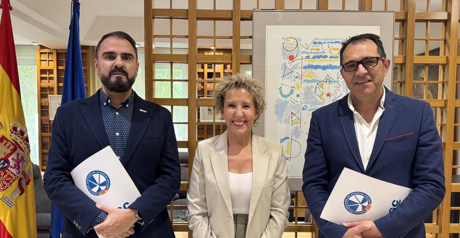 Respresentantes de AUGC con la SES. Aina Calvo