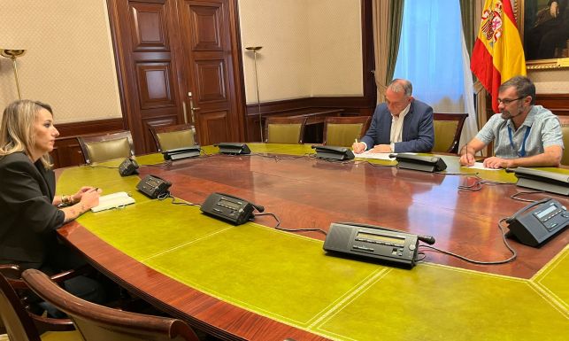 Reunión con SUMAR PNL Código Penal Militar (2)