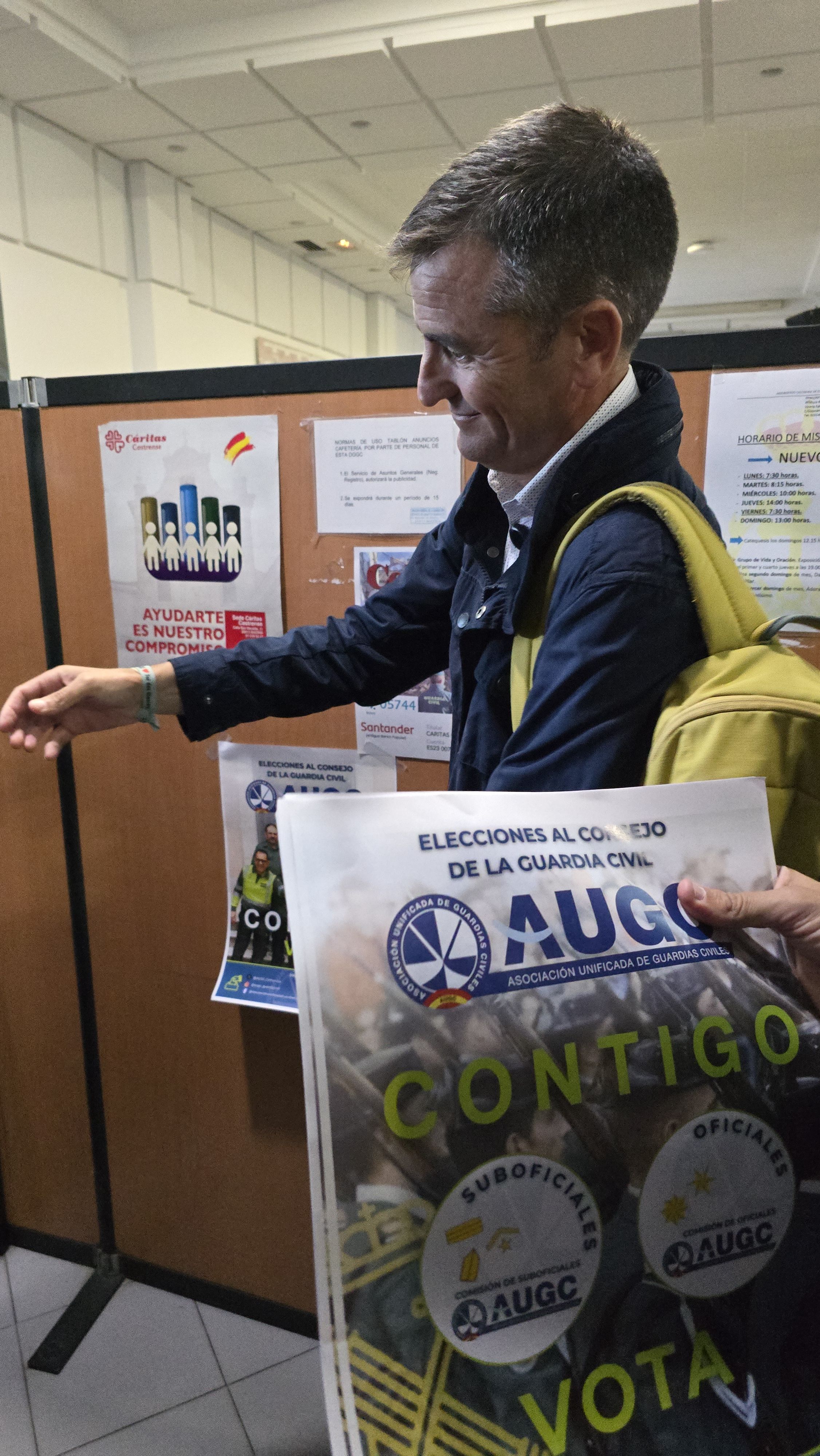 Juan Fernández secretario general AUGC Inició Campaña Electoral