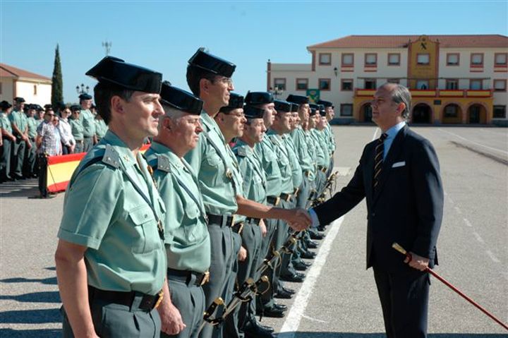 Academia guardias civiles