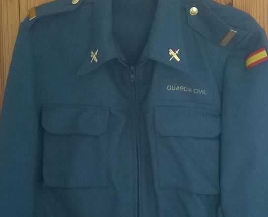 Chaqueta de cabo primero de la Guardia Civil