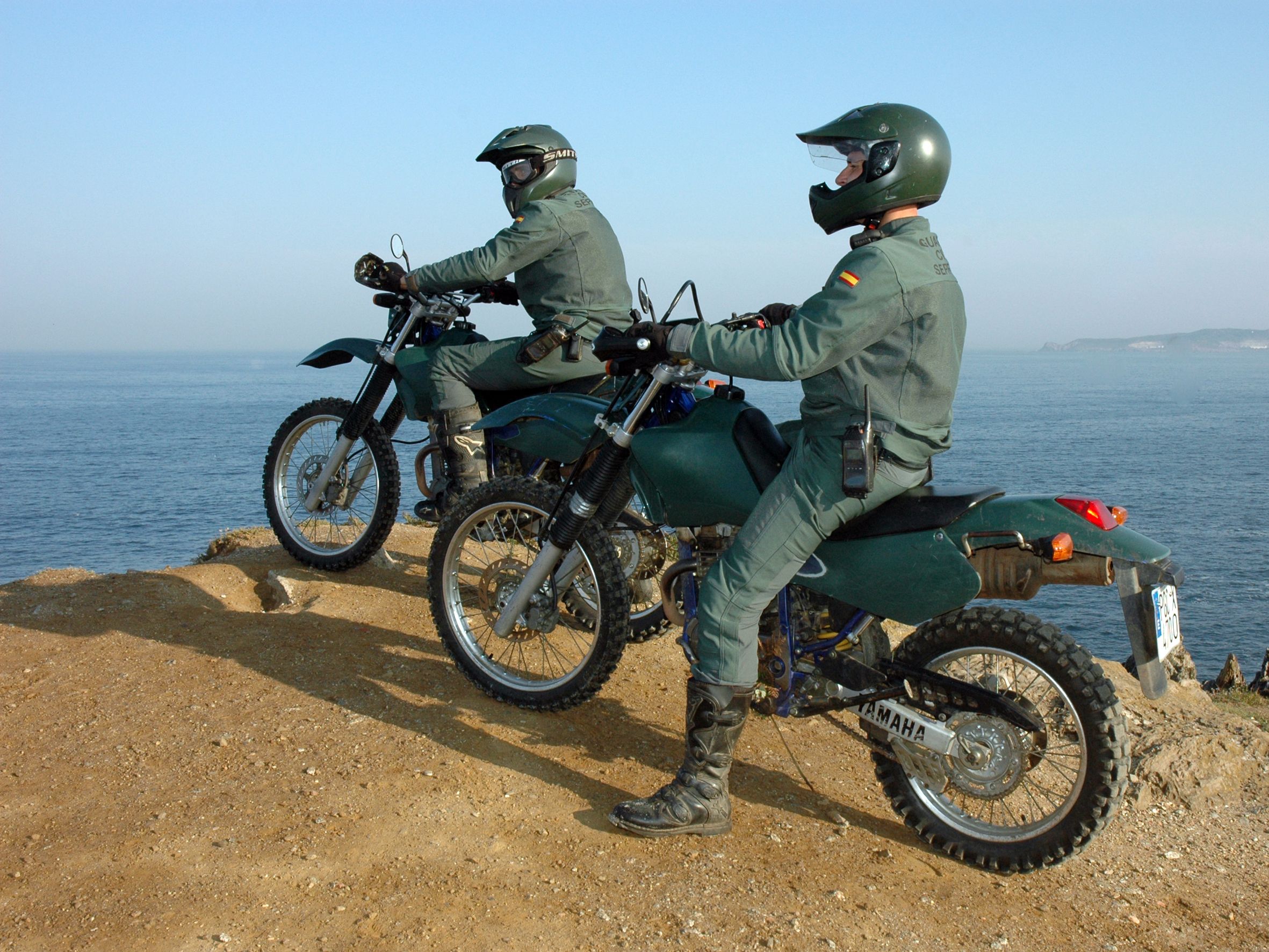 Dos agentes del Seprona