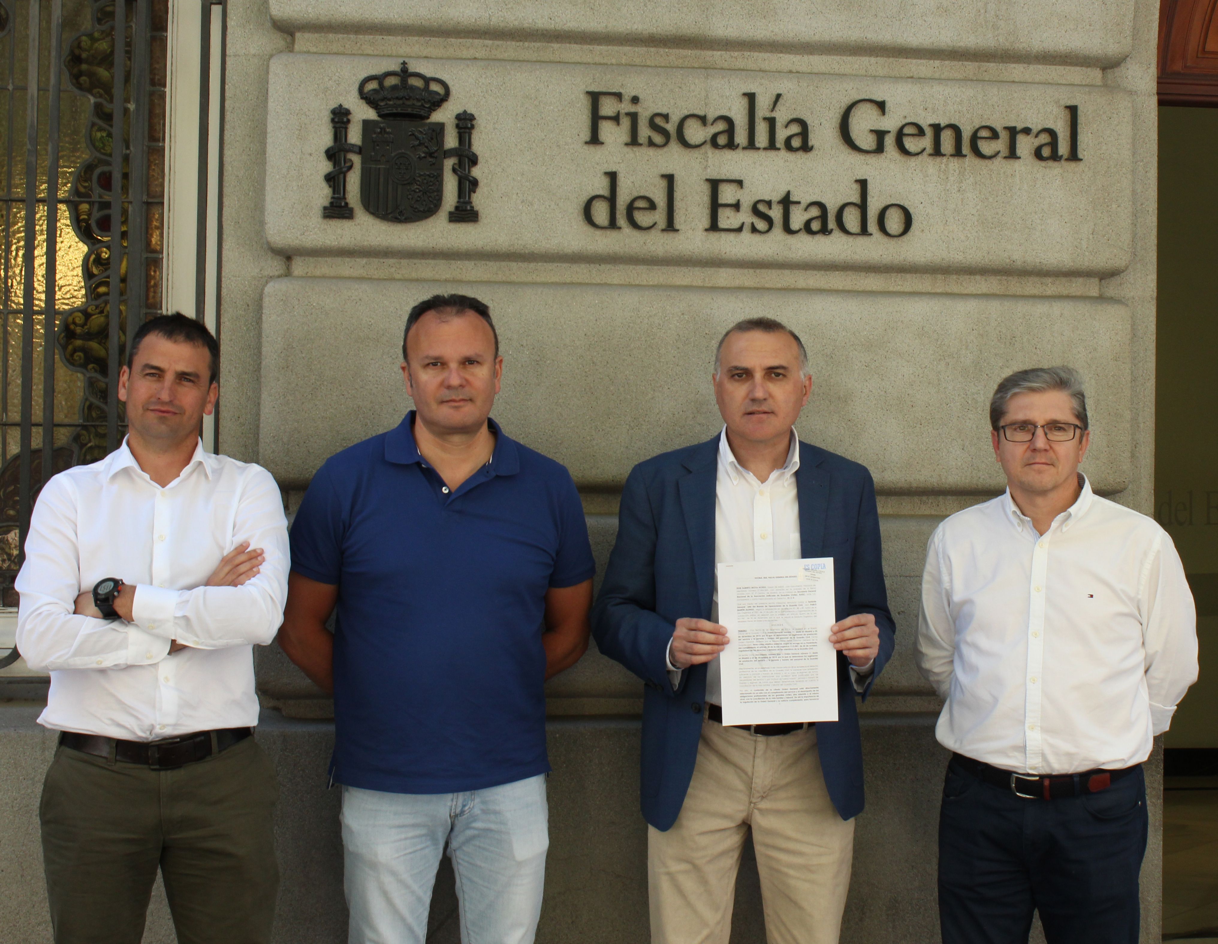 Presentación de denuncia ante Fiscalía del Estado