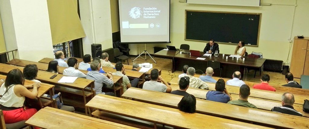 Aspecto general del aula donde se celebraron las Jornadas sobre la Abolición de la Jurisdicción Penal Militar en tiempos de paz