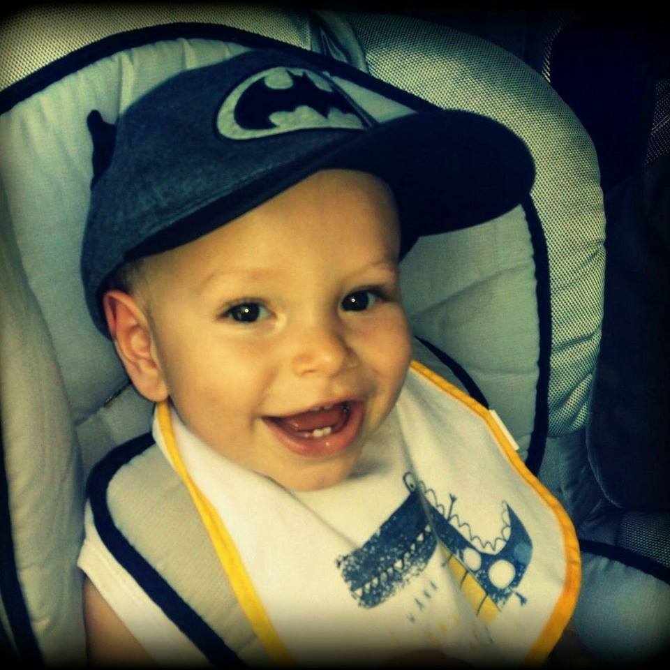 El pequeño Liam padece la enfermedad  degenerativa de Tay-Sachs