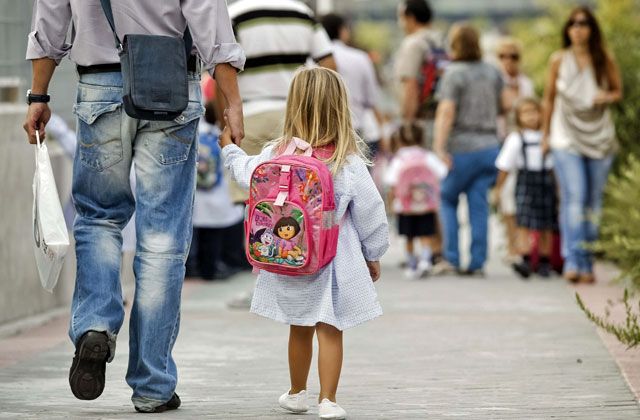 Muchos guardias civiles con hijos en edad escolar esperan con agustia la publicación de los nuevos destinos.
