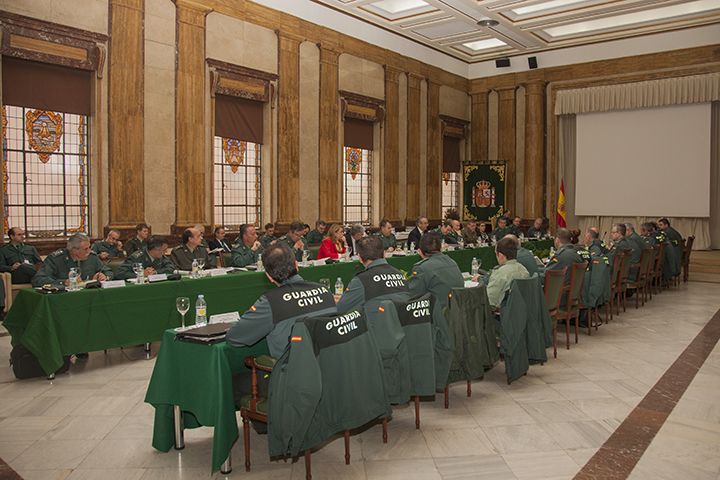 Imagen de archivo de un pleno del Consejo de la Guardia Civil.