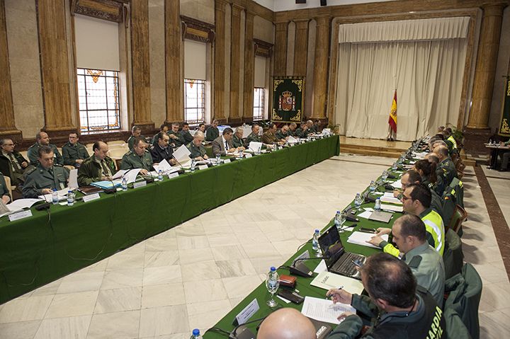 Primer Pleno del Consejo presidido por el nuevo director general de la Guardia Civil, José Manuel Holgado, el pasado diciembre.