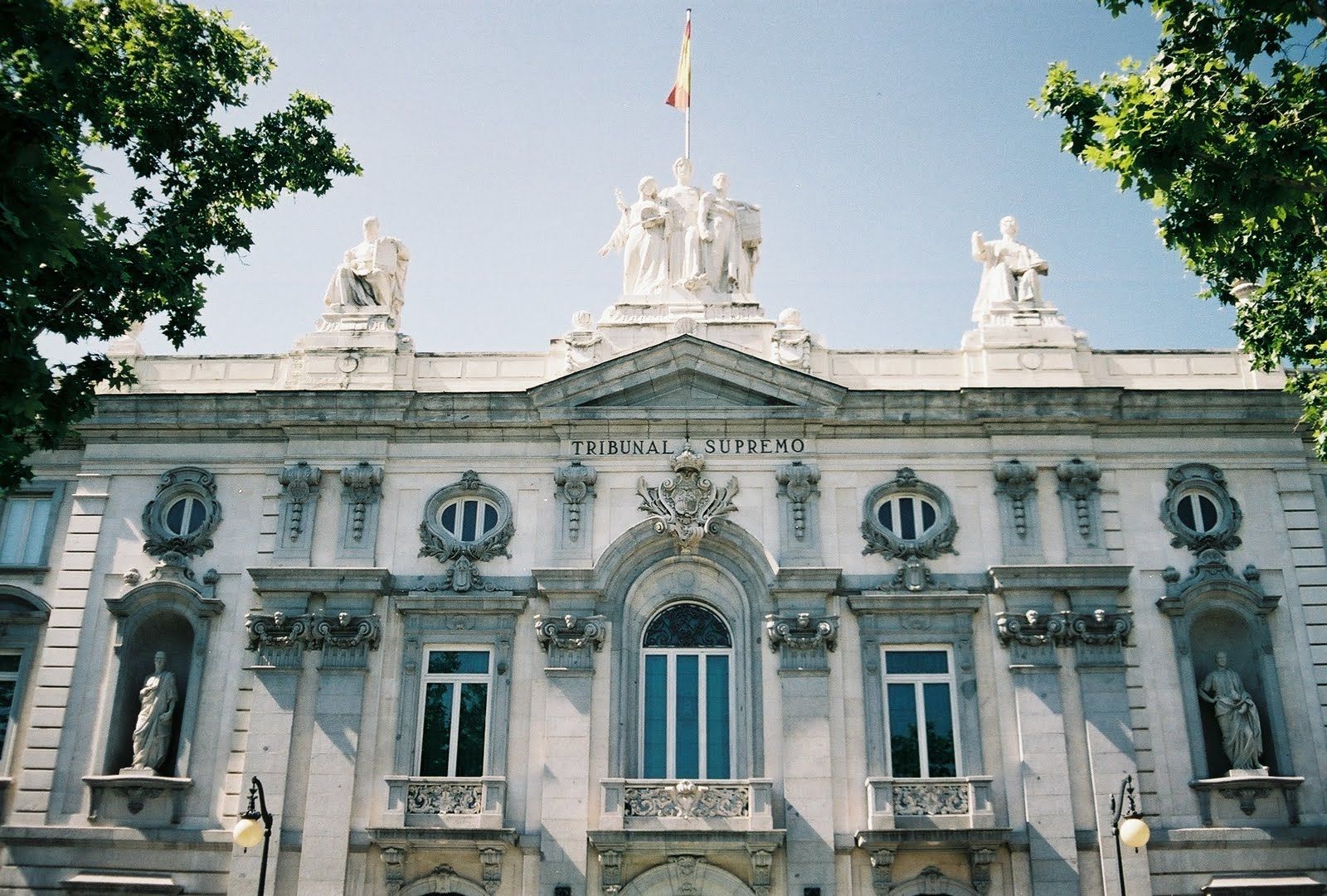 Fachada de la sede del Tribunal Supremo