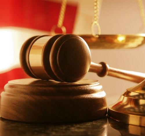 La Dirección General no cumple una sentencia que le obliga a reparar un abuso contra doce guardias civiles.