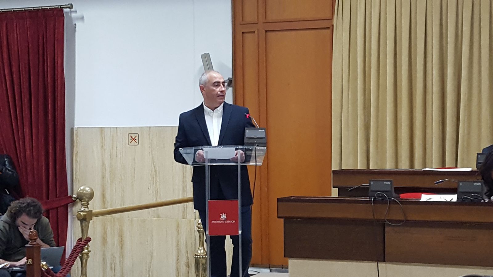 Intervención de AUGC Córdoba en el Ayuntamiento de esta ciudad.