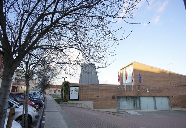 Centro Cívico de Zaratán que acoge el cuartel de la Guardia Civil en esta localidad vallisoletana.