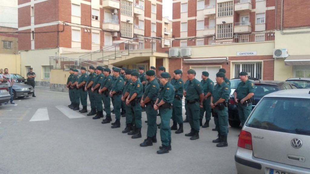 Formación de los guardias civiles murcianos que participaron en la Operación Copérnico.