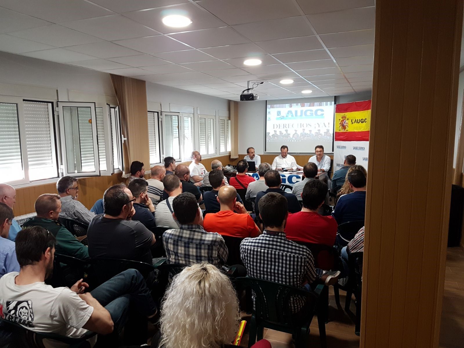 Los afiliados de AUGC Cuenca llenaron la sala donde se celebró la asamblea.