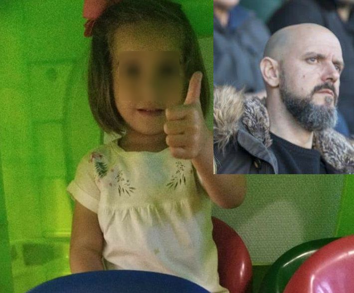 La niña saluda feliz una vez recuperada del susto el día en que la dieron el alta. En la imagen pequeña, el guardia civil que la salvó, Óscar García.