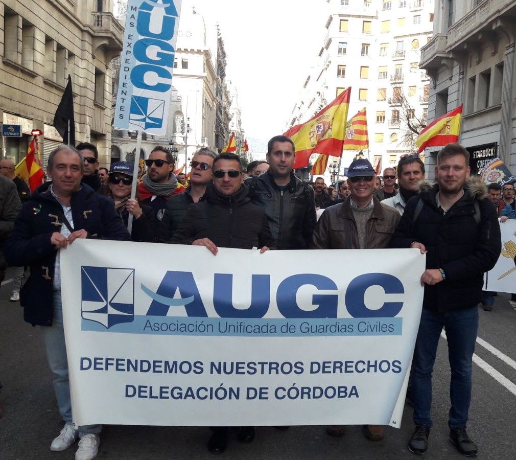 AUGC Córdoba manifestándose por la equiparación salarial