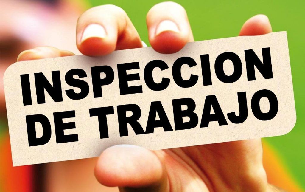 Ha tenido que ser una inspección de Trabajo la que obligue a la Dirección General a reparar las instalaciones en las que se asean y cambian de vestuario los agentes del GRS de Sevilla.