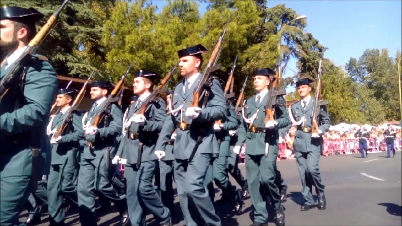 Imagen de archivo de un desfile de la Guardia Civil.