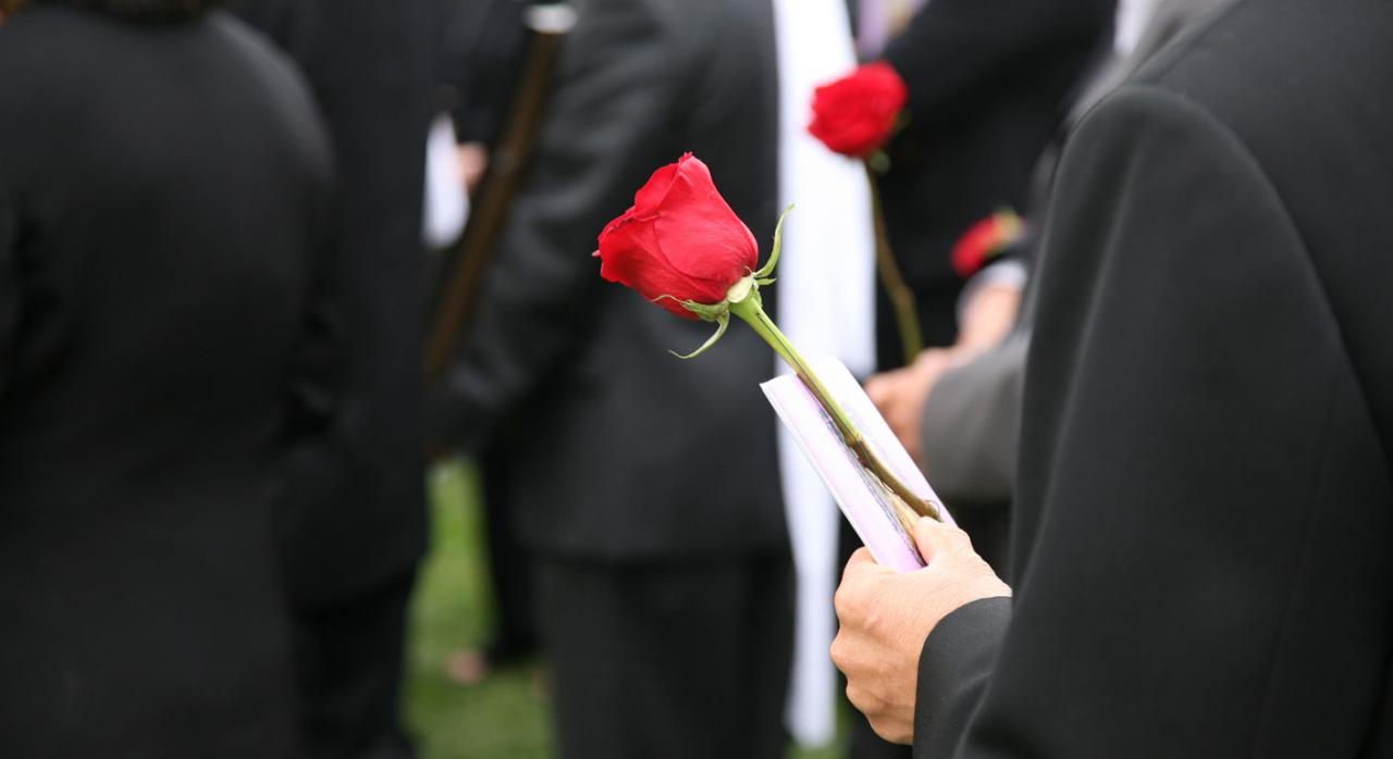 La Guardia Civil había denegado al trabajador el permiso que le correspondía por fallecimiento de un familiar.