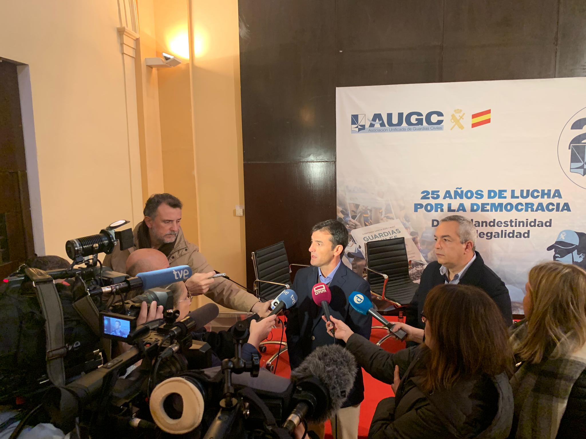 Un momento de la rueda de prensa que esta mañana han ofrecido en Toledo representantes de AUGC.