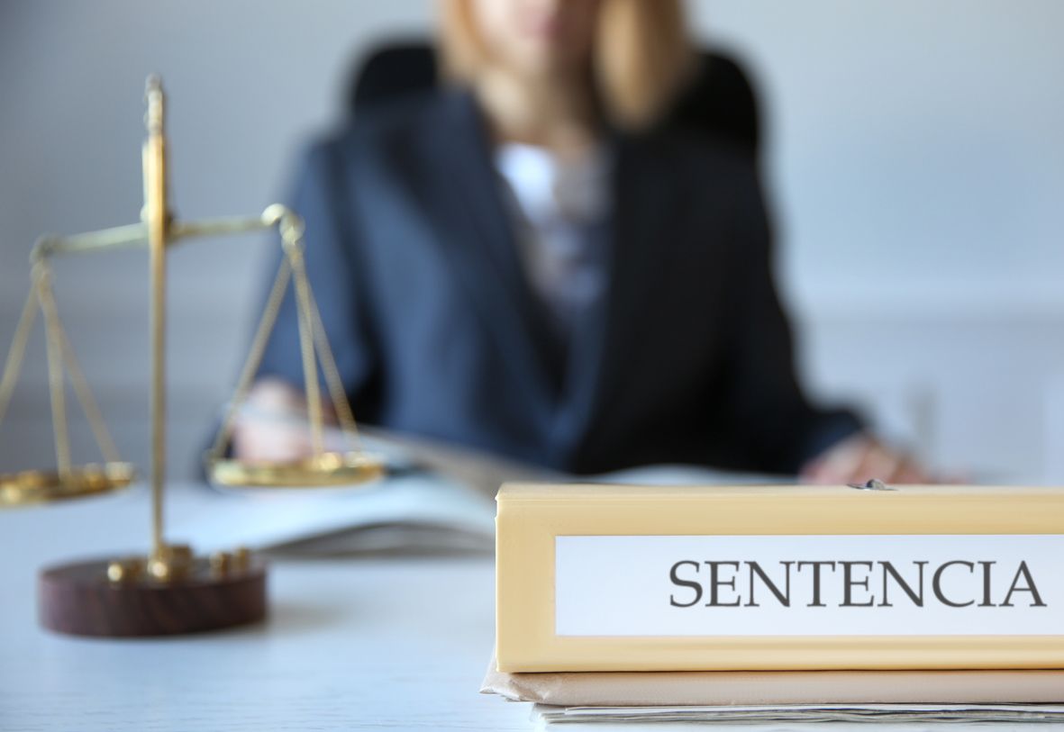 Sentencia favorable a los servicios jurídicos de AUGC