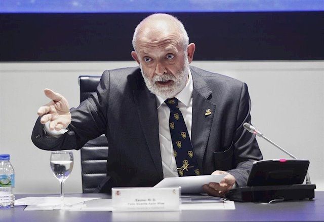 Félix Azón, Director General de la Guardia Civil