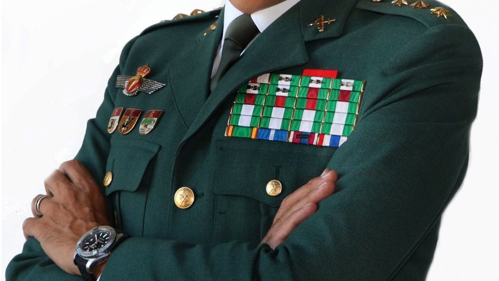 Las medallas en la Guardia CIvil casi siempre son para los mismos.
