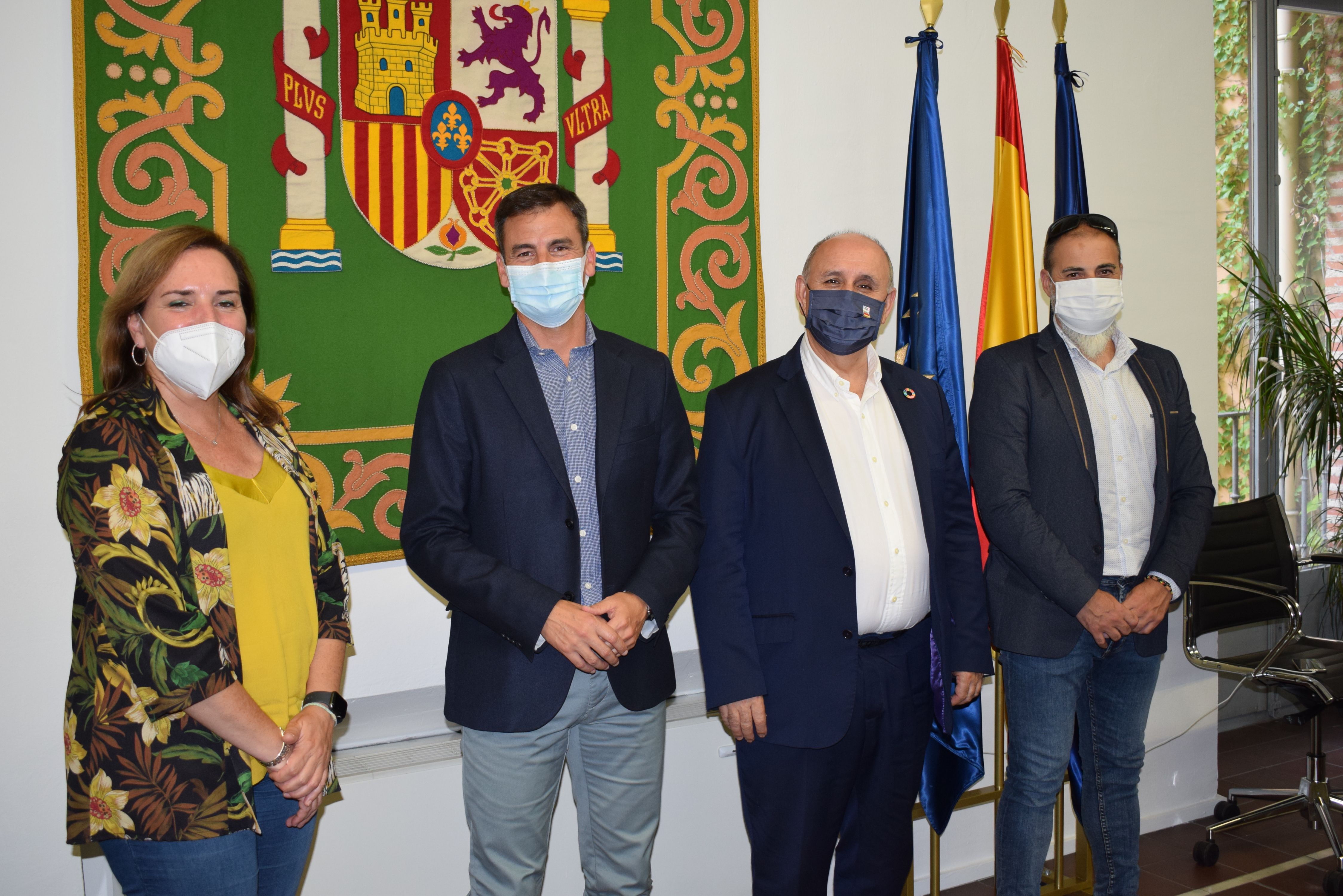 Representantes de AUGC con los de la FEMP.