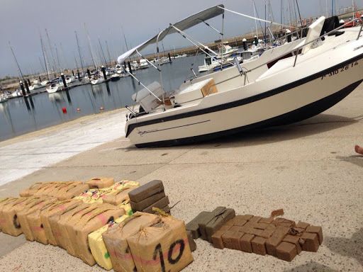 Alijo decomisado en la costa gaditana.
