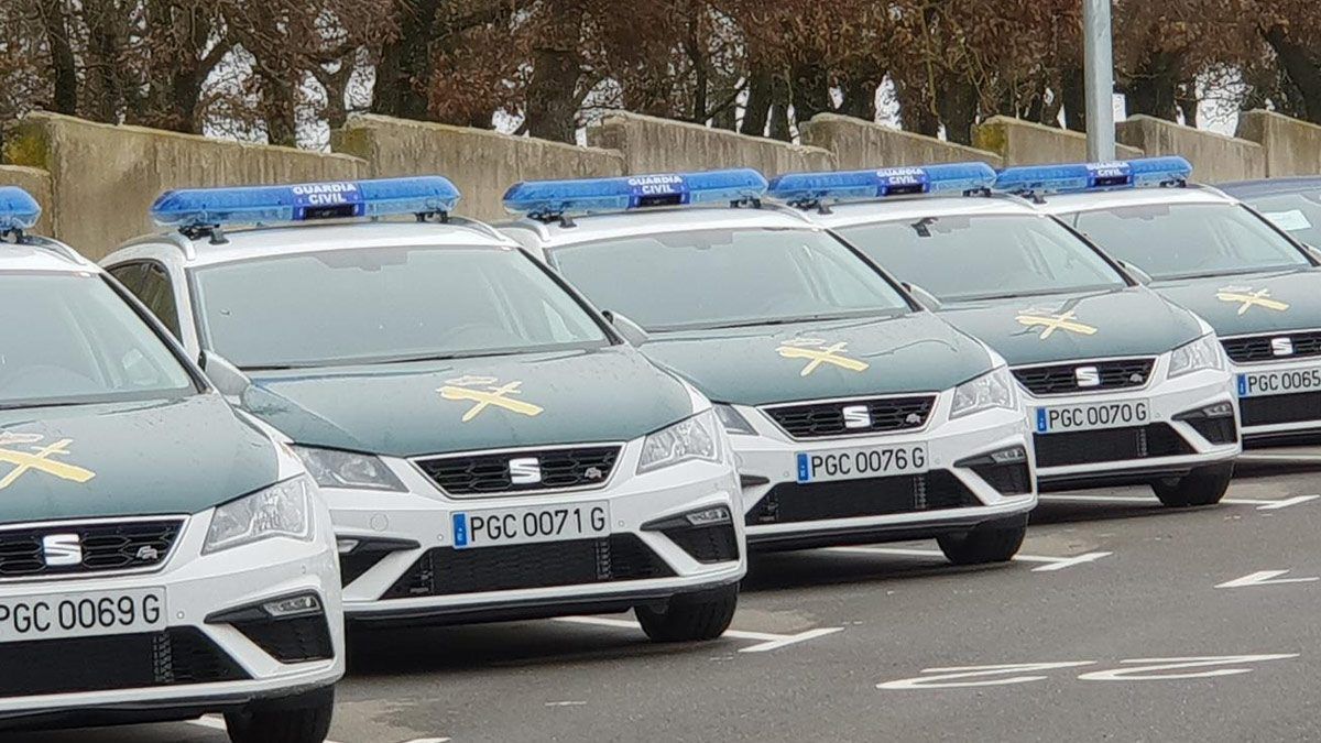 Coches de la Guardia Civil.