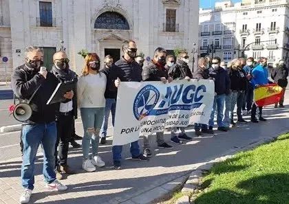 Concentración de AUGC frente a la Delegación del Gobierno en Valencia.