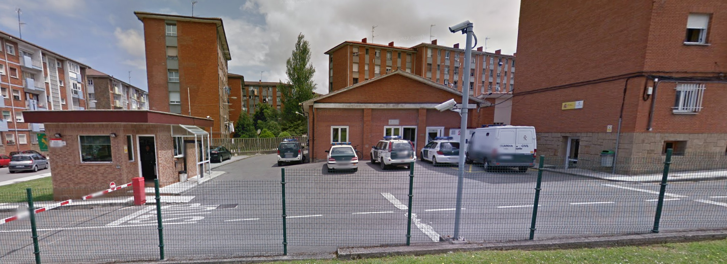 El Ministerio del Interior no reconoce que los representantes de los trabajadores tengan cabida en el seno del Consejo ni contempla la importancia de nuestro trabajo. Fotografía del Cuartel de la Guardia Civil en Gijón. Google Maps.