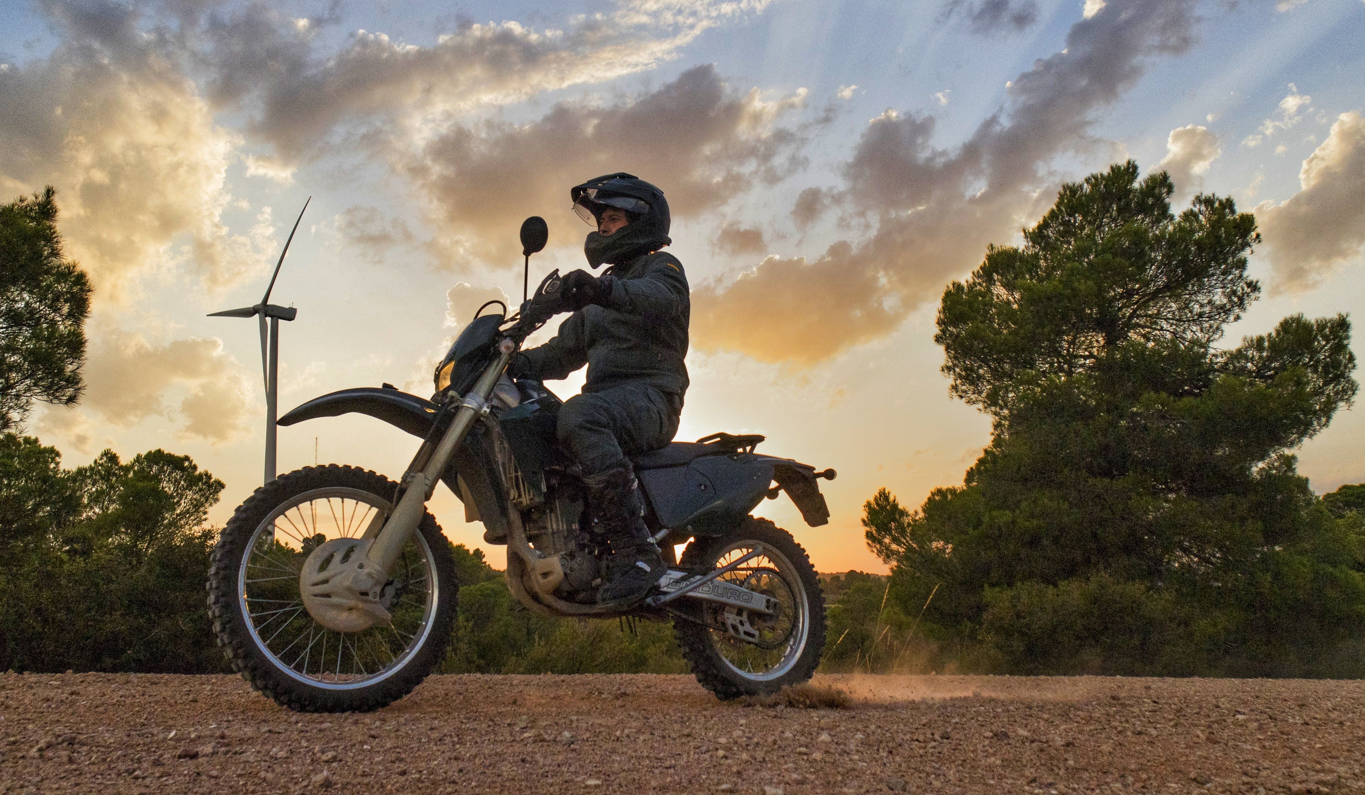Se vería afectado el relevante servicio que presta el Seprona en la provincia de Córdoba, presente en parajes y Parques Naturales tan importantes como los de la Sierra de Hornachuelos, las Sierras Subbéticas, la Sierra de Cardeña o Montoro, entre otros. Se vería afectado el relevante servicio que presta el Seprona en la provincia de Córdoba, presente en parajes y Parques Naturales tan importantes como los de la Sierra de Hornachuelos, las Sierras Subbéticas, la Sierra de Cardeña o Montoro, entre otros.