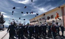 Defendemos que en esta nueva etapa se deben tener unos servicios en igualdad de condiciones que el resto de los Guardias Civiles profesionales.