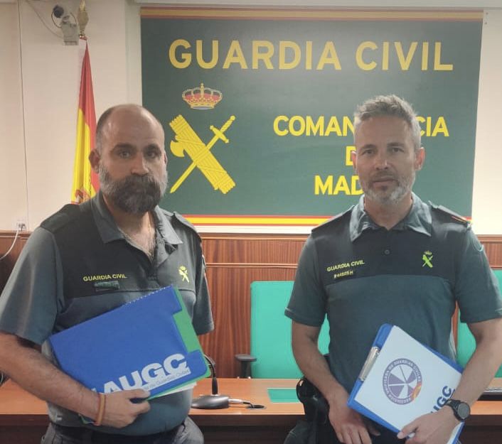 Representación de la Delegación de Madrid de la Asociación Unificada de Guardias Civiles en la reunión con el Coronel Jefe de la Comandancia de Madrid.