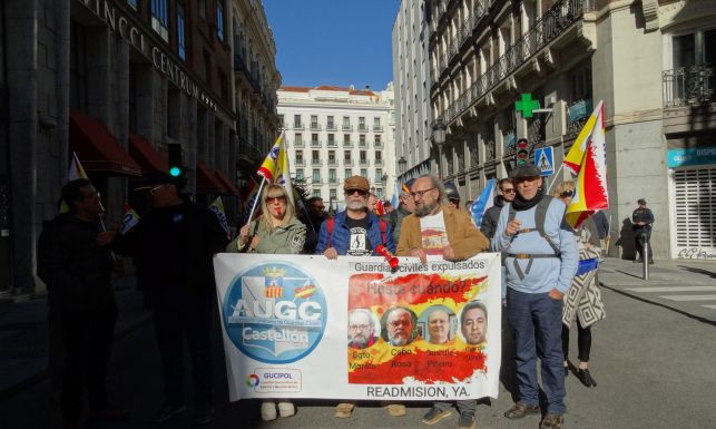 Pedimos la readmisión del Sargento primero José Morata, el Cabo primero Manuel Rosa, el Guardia Civil José Carlos Piñeiro y por el Guardia Civil fallecido Manuel Linde. Fotografía: AUGC.