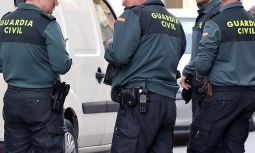 Agentes de la Guardia Civil.